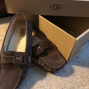 Ugg moccasin